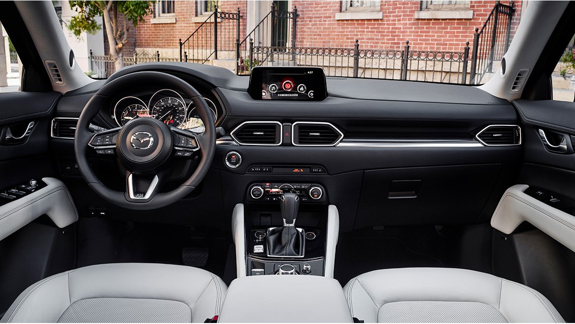 Comparativa: Mazda CX-5 Signature 2WD 2019 vs Peugeot 3008 GT Line 2019