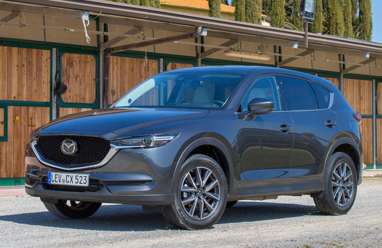 La Mazda CX-5 Signature 2019 es una de las jugadoras más valiosas del segmento de las SUV 
