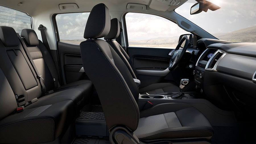 El interior de la Ford Ranger precio mexico destaca por su amplitud y buen nivel de equipamiento