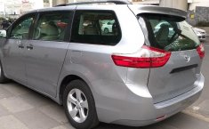 Llámame inmediatamente para poseer excelente un Toyota Sienna 2017 Automático-3