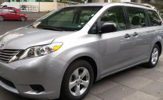 Llámame inmediatamente para poseer excelente un Toyota Sienna 2017 Automático-2