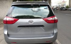 Toyota Sienna 2017 en venta-1