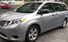 Toyota Sienna 2017 en venta-3