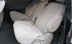 Toyota Sienna impecable en Miguel Hidalgo-8