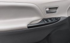 Toyota Sienna impecable en Miguel Hidalgo-15