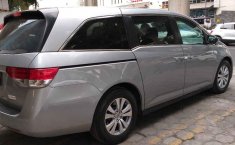 Quiero vender urgentemente mi auto Honda Odyssey 2016 muy bien estado-1