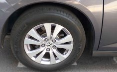 Quiero vender un Honda Odyssey en buena condicción-14