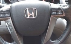 Quiero vender un Honda Odyssey en buena condicción-0