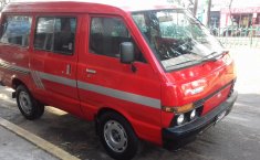 Nissan Ichi van Camioneta Roja 1987 (Placas de carro antiguo)-12