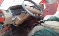 Nissan Ichi van Camioneta Roja 1987 (Placas de carro antiguo)-7