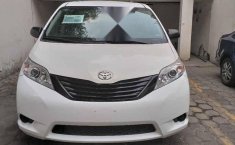 Toyota Sienna 2017 impecable-5
