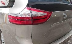 Toyota Sienna 2017 barato en Miguel Hidalgo-0