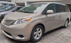 Toyota Sienna 2017 barato en Miguel Hidalgo-6