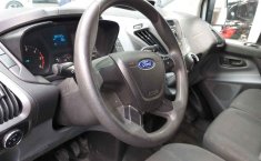 Pongo a la venta un Ford Transit en excelente condicción-8