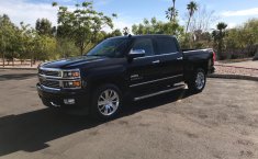 Chevrolet Cheyenne High Country 4*4 2015-12