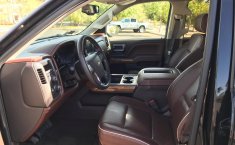 Chevrolet Cheyenne High Country 4*4 2015-6