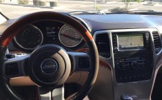 Jeep Grand Cherokee 2011 Overland 4x4-8