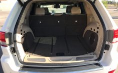 Jeep Grand Cherokee 2011 Overland 4x4-14