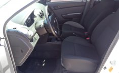 Chevrolet Aveo 2018 color blanco-3