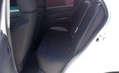 Chevrolet Aveo 2018 color blanco-2