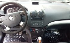 Chevrolet Aveo 2015 Plata-8