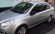 Chevrolet Aveo 2015 Plata-2