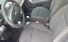 Chevrolet Aveo 2015 Plata-1