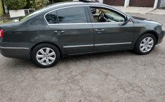 Volkswagen Passat 2.0 Sedán 2006-2