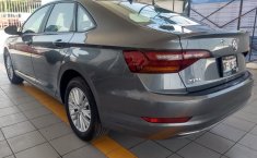 Volkswagen Jetta 2019 como nuevo-5