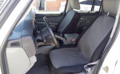 Jeep Commander 4X4 2006 Blanca-6