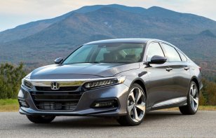 Honda Accord Touring 2019: Ventajas y Desventajas