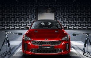 Kia Stinger 2019: Ventajas y Desventajas