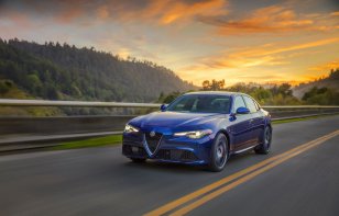 Alfa Romeo Giulia 2019: Ventajas y Desventajas
