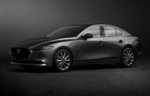 Mazda 3 Sedan 2020: Ventajas y Desventajas