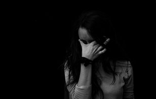 Llorar en el auto puede evitar que subas de peso