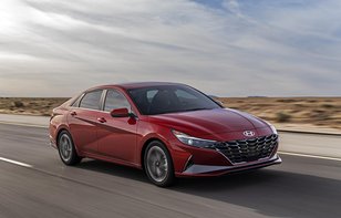 Hyundai lanza el nuevo Elantra 2021