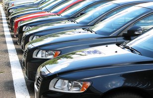 ¿Conviene comprar un auto que quieren sacar de inventario?