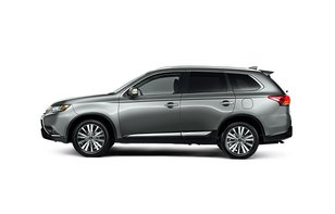 Mitsubishi Outlander 2020 Reseña - Una camioneta modesta para no sufrir por espacio