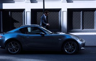 Mazda MX-5 2021 Reseña – El deportivo atractivo por fuera y sencillo por dentro