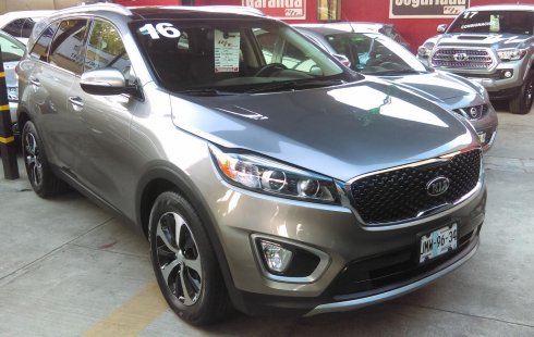Kia Sorento 2016 Grafito