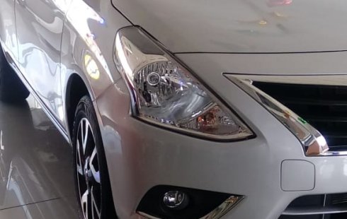 Nissan Versa 2019 Blanco 