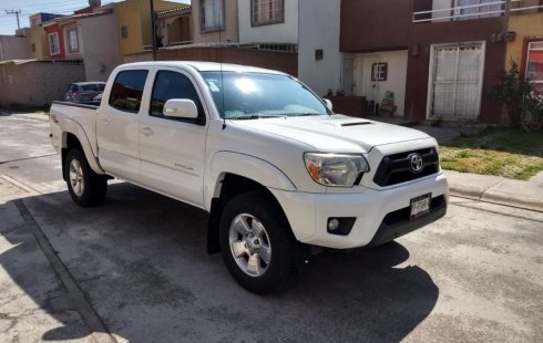 Excelente Toyota Tacoma Doble cabina 2013 Automático en en Ixtapaluca