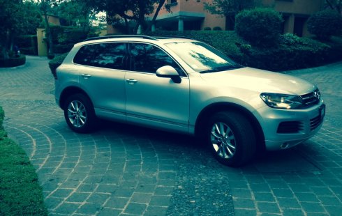 2011 Volkswagen Touareg V6 Tiptronic Climatronic
