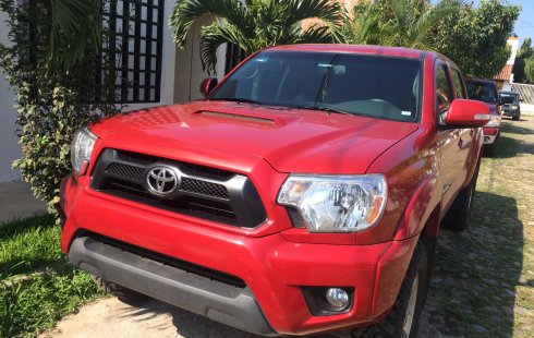 Toyota Tacoma trd sport 4x4 nuevesita solo 8,000 km 