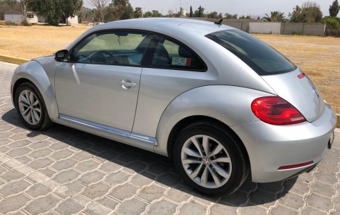 Vendo Beetle 2012 triptonic 2.5