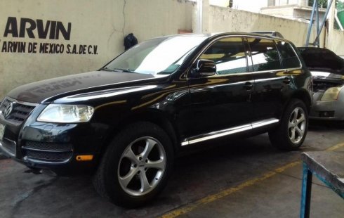 Quiero vender inmediatamente mi auto Volkswagen Touareg 2004