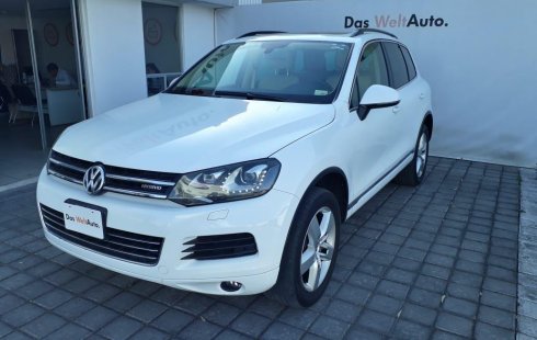 Volkswagen Touareg 2014 usado en Puebla