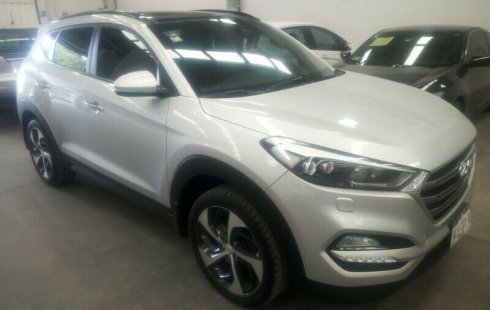 Pongo a la venta cuanto antes posible un Hyundai Tucson que tiene todos los documentos necesarios