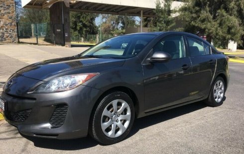 SHOCK!! Un excelente Mazda 3 2013, contacta para ser su dueño