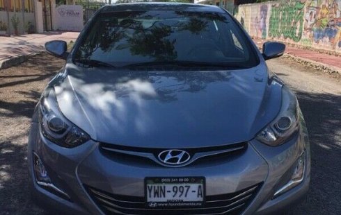 Hyundai Elantra 2015 barato